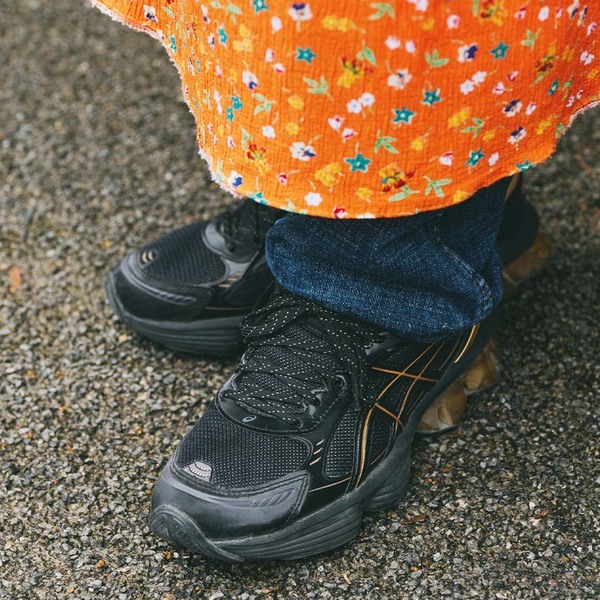 スカーフ巻いてフェスへGO！ ピンク×オレンジの夏親子コーデ | HugMug