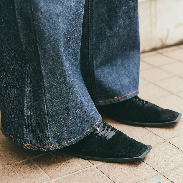 ヴィンテージMIXコーデがおしゃれすぎ！ ビタミンカラーをシェアした家族コーデ | HugMug