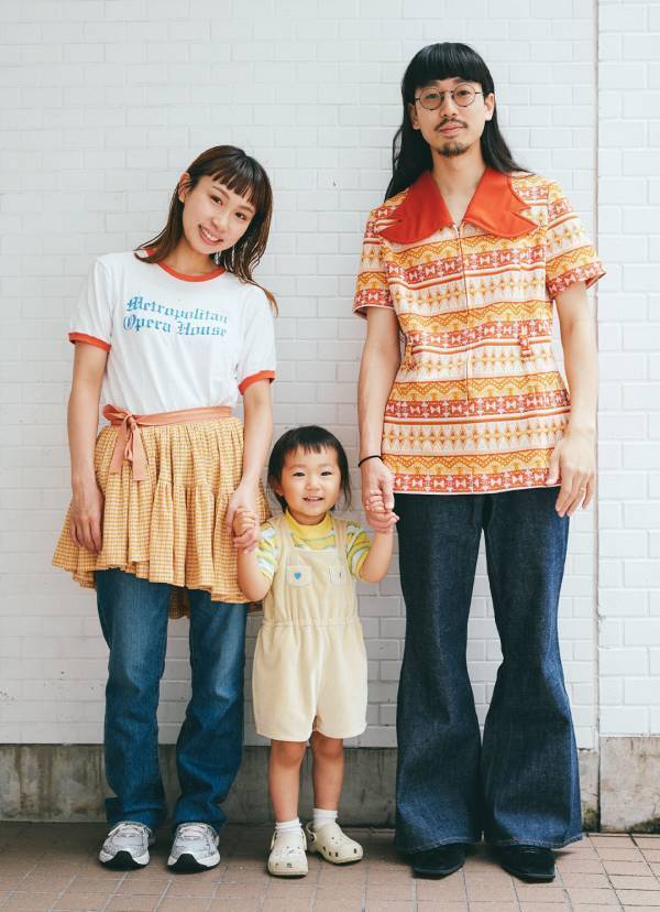 ヴィンテージMIXコーデがおしゃれすぎ！ ビタミンカラーをシェアした家族コーデ | HugMug