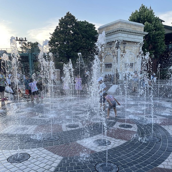 真夏の子連れ【TDS】攻略法！終了間近BBB・新ショー体験レポ&amp;暑さ対策グッズ紹介 | HugMug