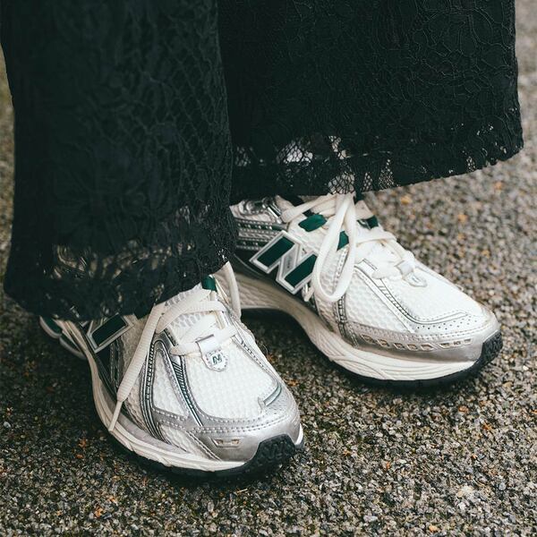 モノトーンコーデのお手本！「ユニクロ」や「しまむら」をプチプラに見せないコーデ術 | HugMug