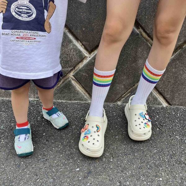 水遊びはGU＆プチプラが正解！色使いでおしゃれアクティブコーデが叶う【さあやの親子コーデログ】 | HugMug