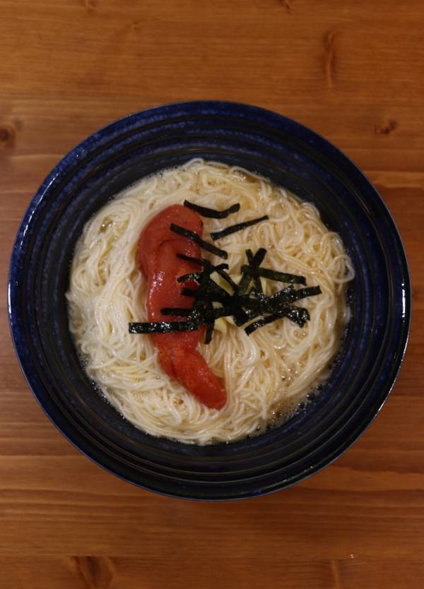 【そうめんアレンジレシピ】夏野菜や市販のドレッシングで！  超簡単さっぱりレシピ | HugMug