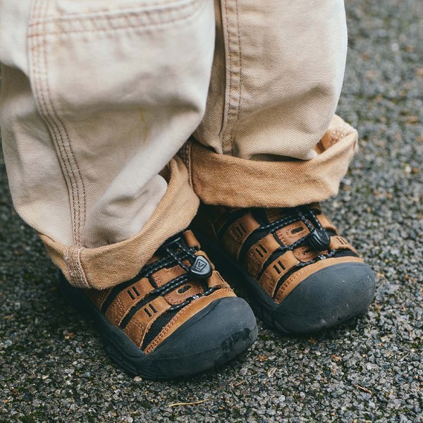 透け感ある長袖でちょっと秋を先取り！6(ROKU)のトップスが超使える | HugMug