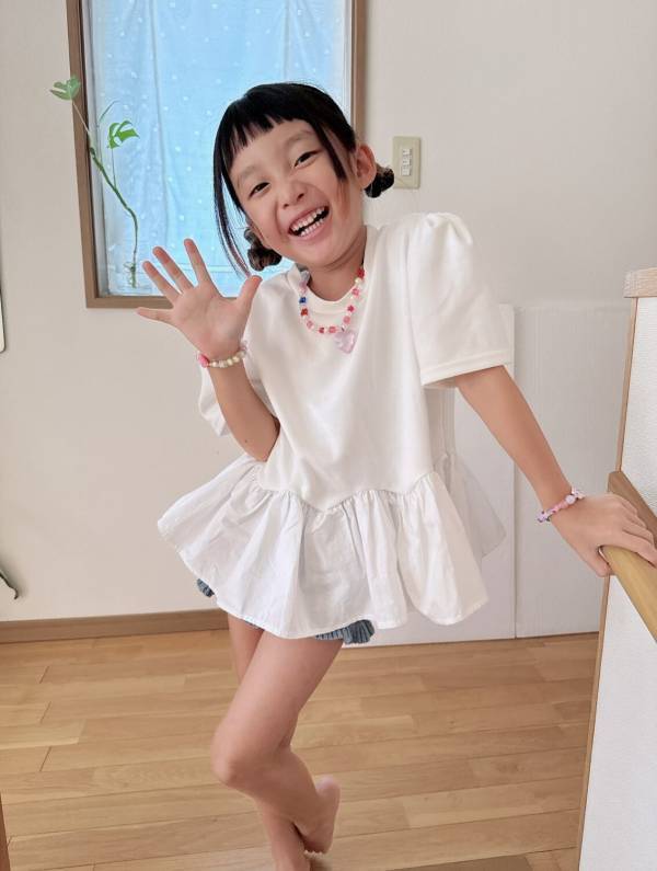 美容師ママが伝授！初心者でもできる子どもの前髪セルフカットのコツ3選 | HugMug