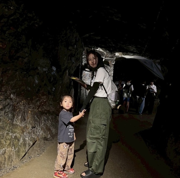 洞窟内は真夏でも17℃！【地底王国 美川ムーバレー】で謎解き冒険＆宝石探し体験 | HugMug