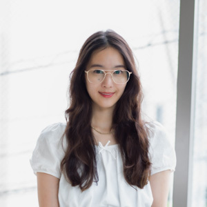 忙しい朝でも即おしゃれ！今どきヘアアクセ6選。美容師ママがやってる可愛い付け方【ボブ&amp;ロング必見】 | HugMug