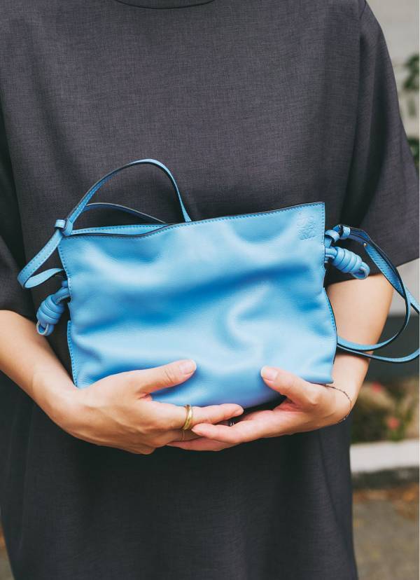 きれいめカジュアルでお出かけコーデ。シンプルなのにこなれ見えはカラー使いにあり！ | HugMug