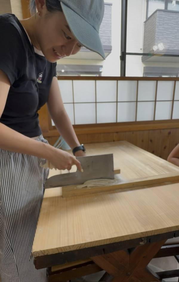 天ぷら無料が嬉しい！親子で食育！蕎麦打ち体験レポート【愛知・岡崎市】 | HugMug