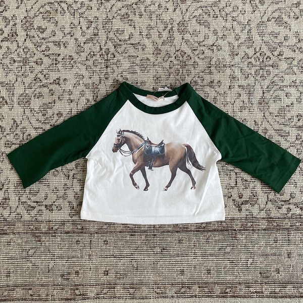 【しまむら×AI ARAI】1,089円〜!話題のヴィンテージ風KIDS服が即完売レベルの可愛さ | HugMug