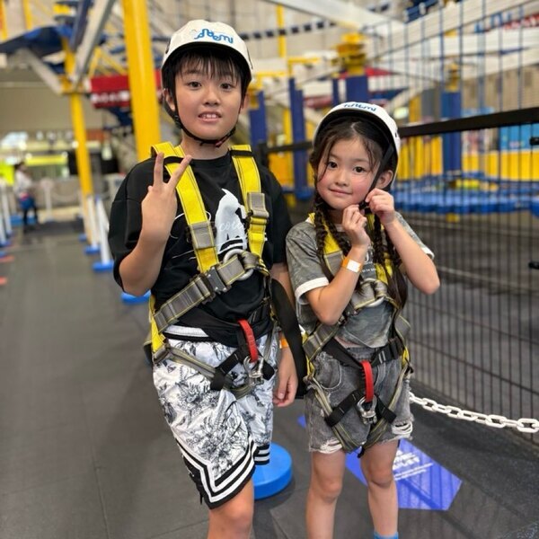 屋内アスレチック【トンデミ平和島】親子でスリル満点のクライミング＆トランポリン体験 | HugMug