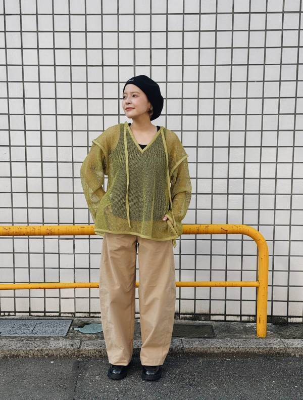 【UNIQLO:C】新作シューズ＆パンツでつくる！ 秋コーデ高見えアイテム4選 | HugMug