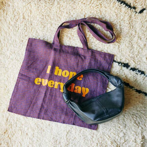 親子コーデ・バッグの中身・子育て全部見せ！【VOL.3『Uhr』ディレクター・濱中鮎子さん】 | HugMug