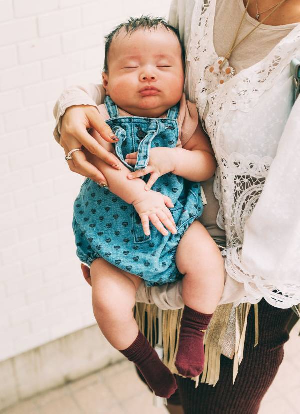 【秋のベビーSNAP7選】アイキャッチな小物をオン♡ | HugMug