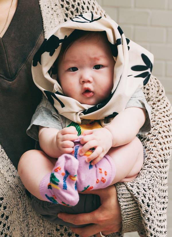 【秋のベビーSNAP7選】アイキャッチな小物をオン♡ | HugMug