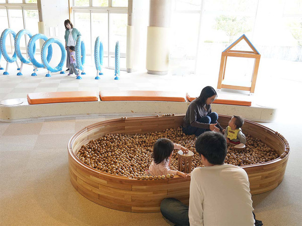 【愛知・名古屋】雨でも思いっきり遊べる！室内遊び場 14選 | HugMug