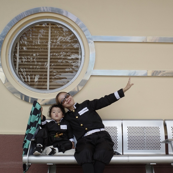 【USJハロウィン2025】3歳児と行く！鬼滅の刃の仮装で楽しむ子連れ体験レポ | HugMug