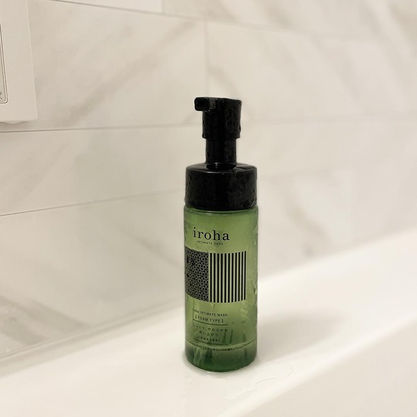 【フェムケア初心者必見】ドラッグストアで買える！ベストコスメ受賞“iroha INTIMATE CARE”って？ | HugMug