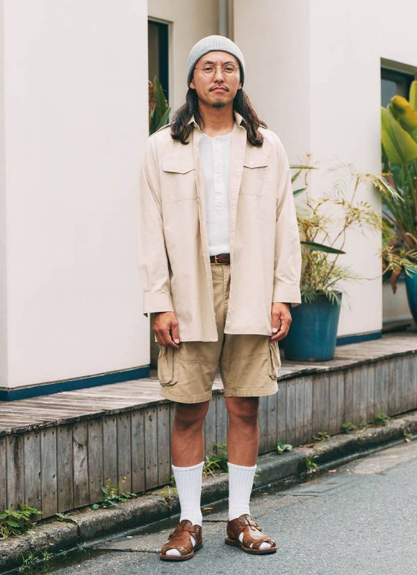 着回し力抜群なベストアウターがつかえる！ 秋のキレイめカジュアルコーデ | HugMug