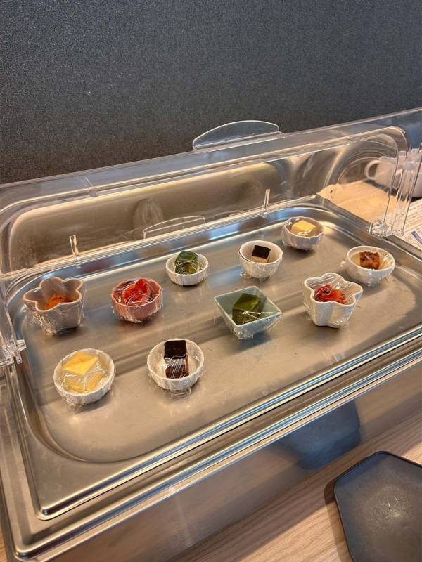 「隈研吾デザイン・宮崎シティホテル宿泊レポ」武智志穂の沖縄でのんびり双子育児 Vol.62 | HugMug