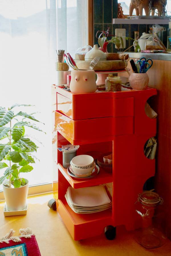 センスのいい家族が暮らす家【食器棚6選】 | HugMug