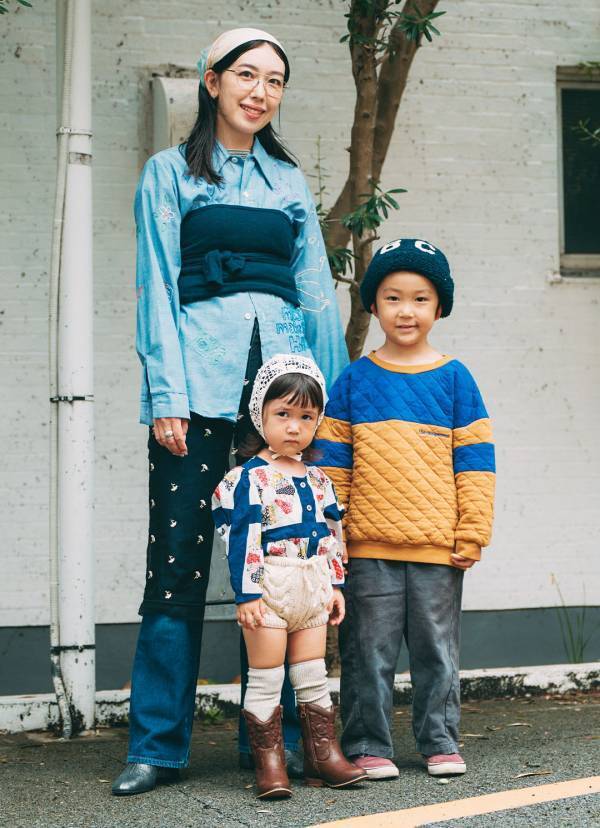 【ユニクロ】のニットがビスチェに変身！ おしゃれママのレイヤードコーデ術 | HugMug