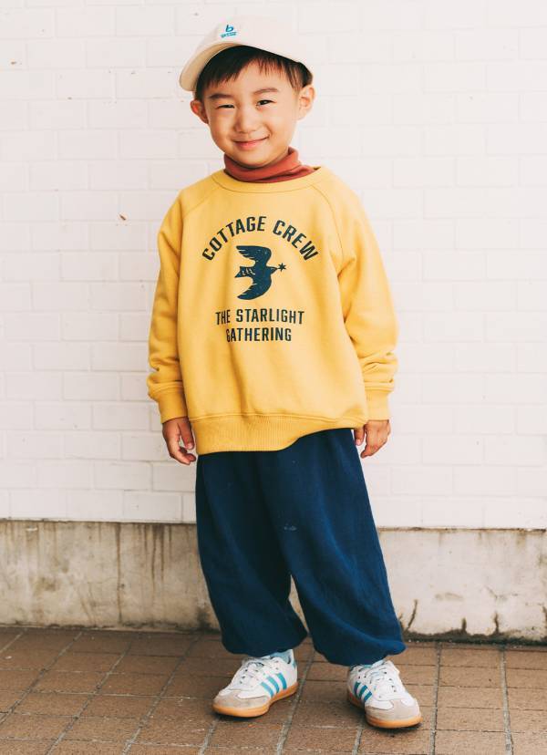 万能スウェットをおしゃれにアップデート！ 秋色であったか親子コーデ | HugMug