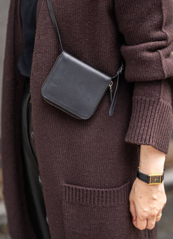 「ZARA」でつくる秋コーデがおしゃれ！季節感を意識した素材選びに拍手！ | HugMug