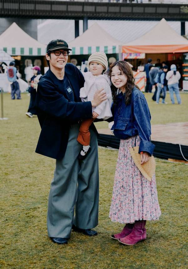 【関西おしゃれママ＆パパスナップ】今どきの“盛れる”メガネ7選 | HugMug