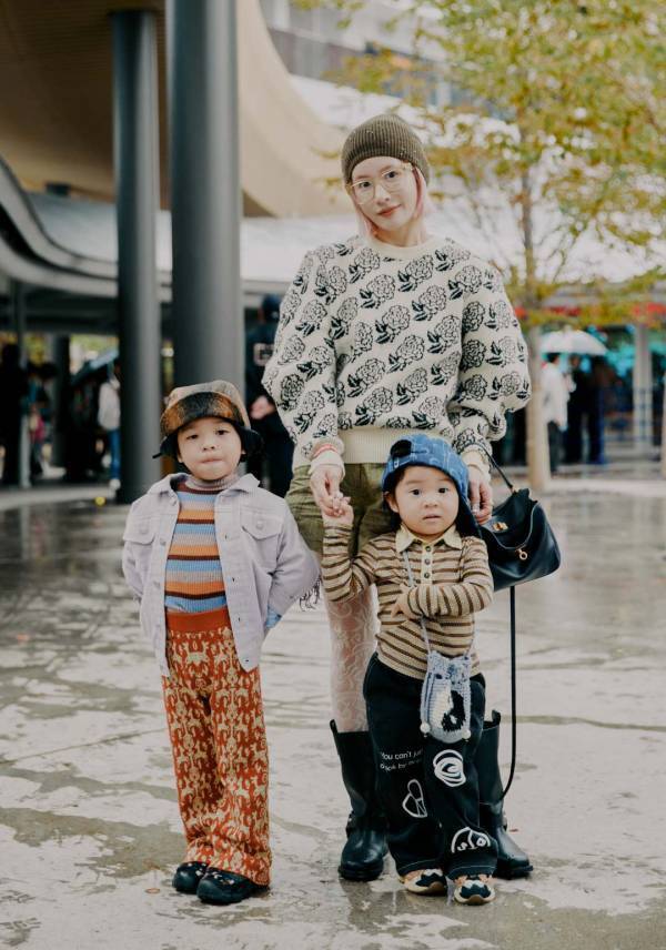 【関西おしゃれママ＆パパスナップ】今どきの“盛れる”メガネ7選 | HugMug