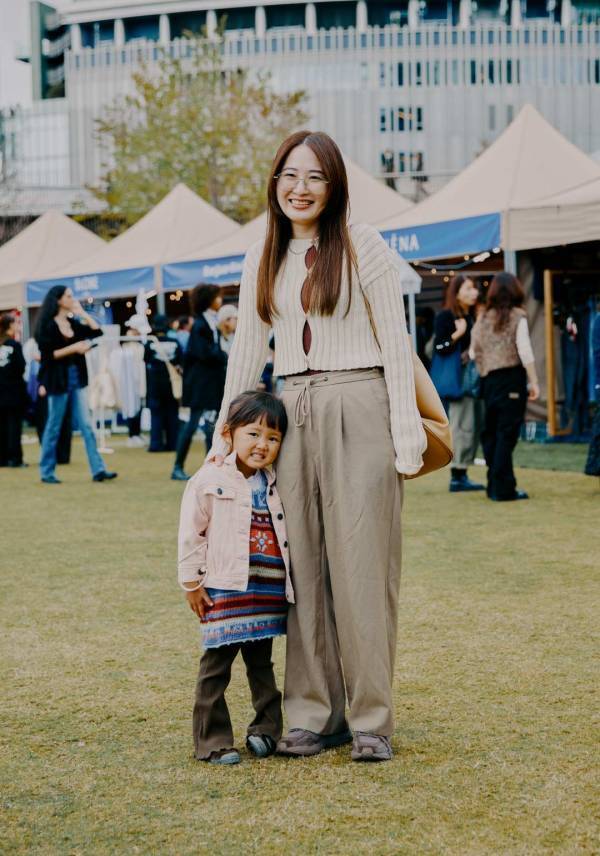 【関西おしゃれママ＆パパスナップ】今どきの“盛れる”メガネ7選 | HugMug