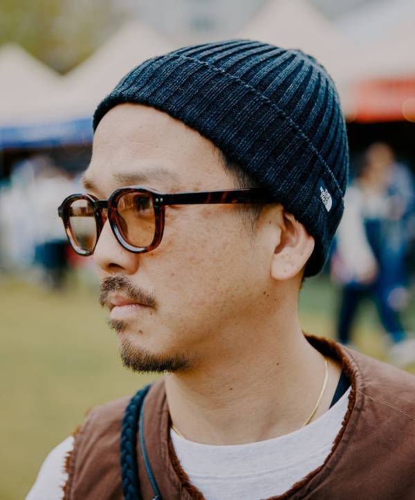 【関西おしゃれママ＆パパスナップ】今どきの“盛れる”メガネ7選 | HugMug