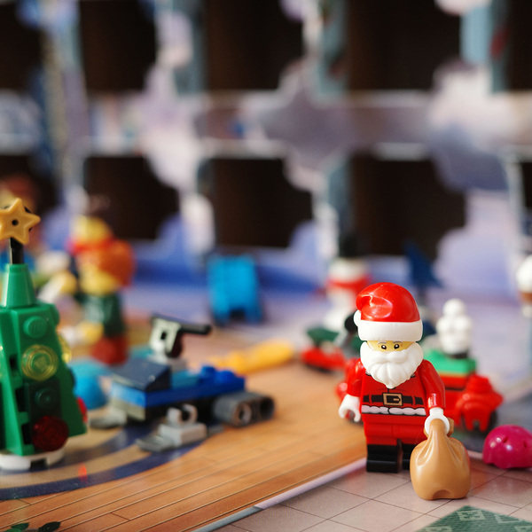 クリスマスまで毎日楽しい♡わが家自慢の「アドベントカレンダー」8選 | HugMug