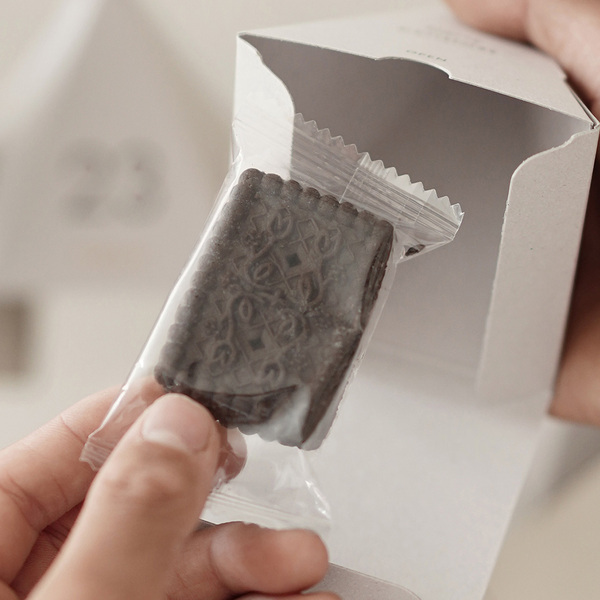 クリスマスまで毎日楽しい♡わが家自慢の「アドベントカレンダー」8選 | HugMug