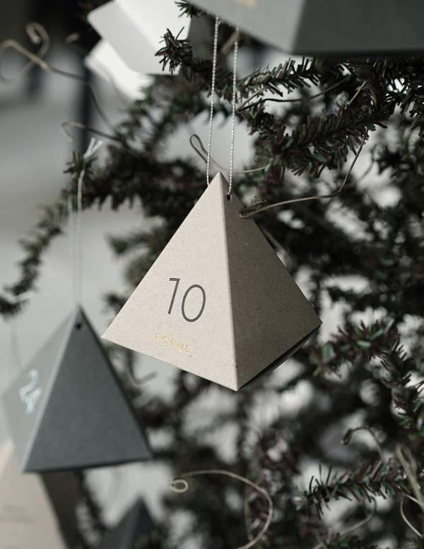 クリスマスまで毎日楽しい♡わが家自慢の「アドベントカレンダー」8選 | HugMug