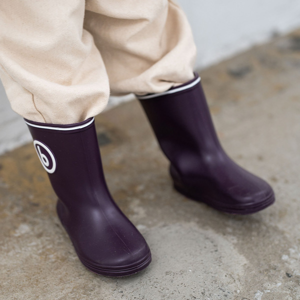 【アウター】花柄・刺繍のアウターが可愛い！ 冬のおしゃれファミリースナップ | HugMug