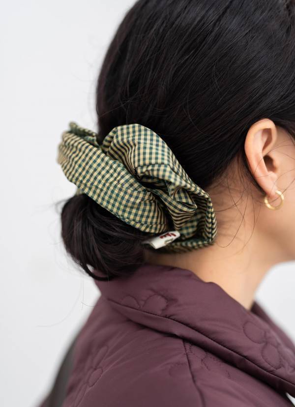 【アウター】花柄・刺繍のアウターが可愛い！ 冬のおしゃれファミリースナップ | HugMug