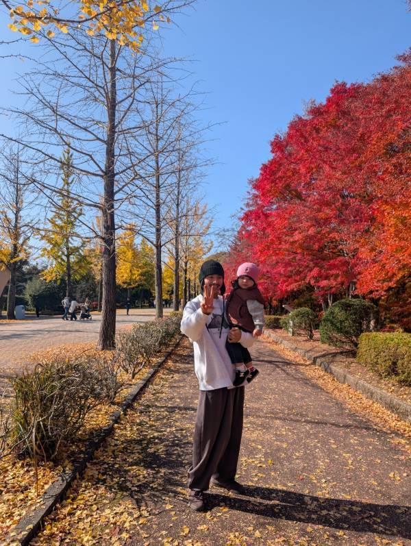 今が紅葉見頃！ぐるりん号で【秩父ミューズパーク】へ。紅葉×遊具×グルメを満喫！ | HugMug