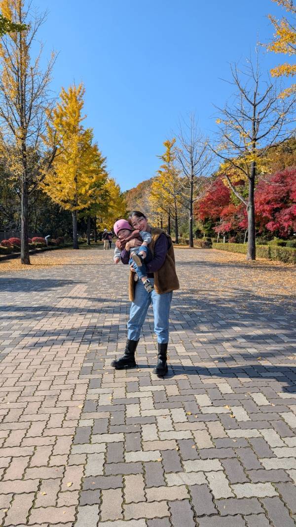 今が紅葉見頃！ぐるりん号で【秩父ミューズパーク】へ。紅葉×遊具×グルメを満喫！ | HugMug