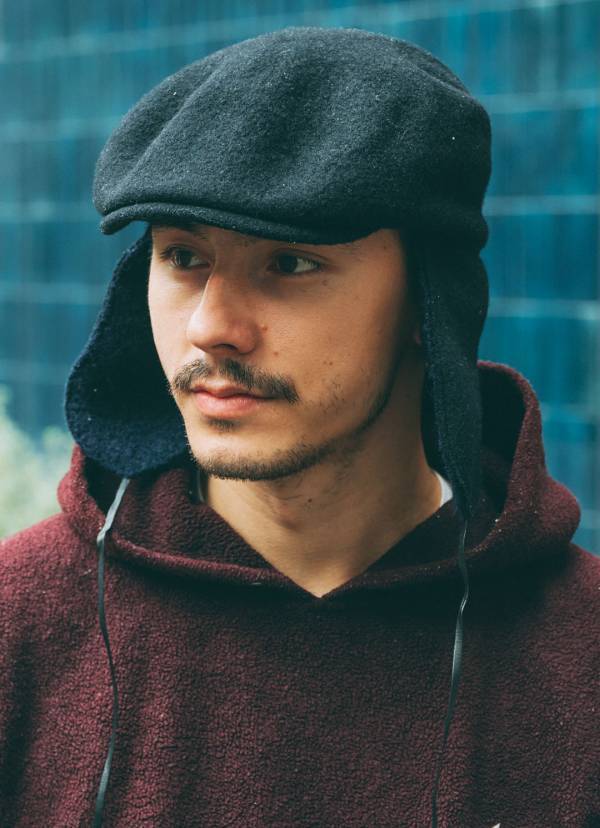 ヴィンテージのミディ丈コートがめちゃかわ！赤をシェアしたファミリーコーデ | HugMug