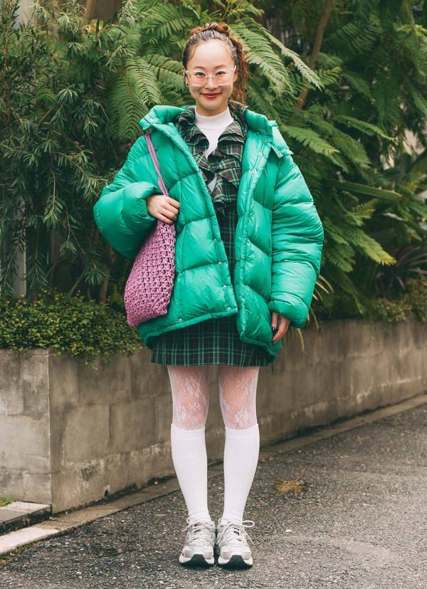 派手色アウターでマンネリ打破！ 【アウターSNAP4選】 | HugMug