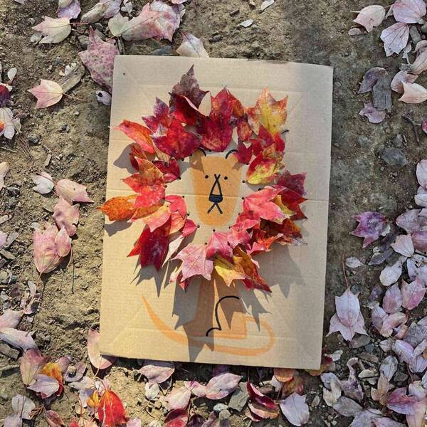 【材料3つだけ】秋を感じる紅葉の工作「葉っぱアート」を子どもとチャレンジ！ | HugMug