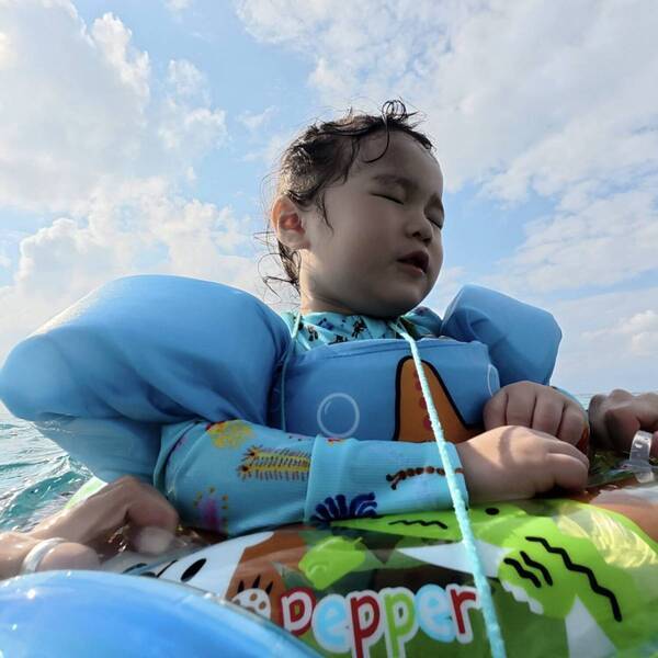 【子連れ宮古島旅行】3歳でも楽しめた！ ウミガメシュノーケリング体験＆おすすめグルメまとめ | HugMug