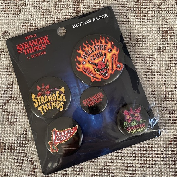 完売続出！3COINSのストレンジャー・シングス グッズが日常使いできるアイテム勢揃い！ | HugMug