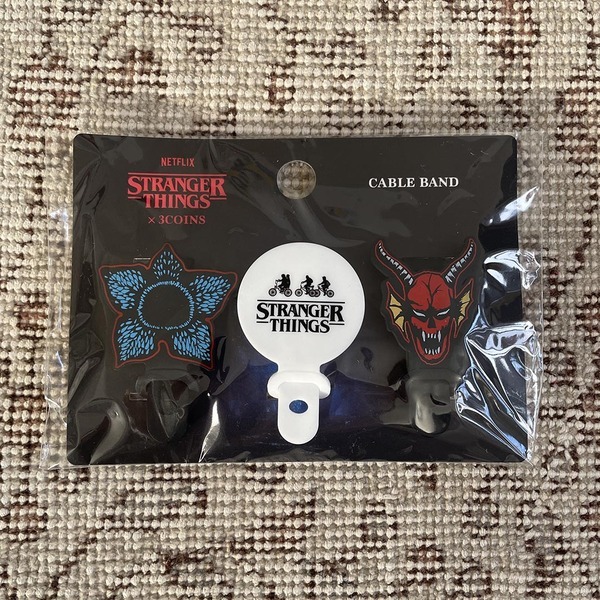 完売続出！3COINSのストレンジャー・シングス グッズが日常使いできるアイテム勢揃い！ | HugMug
