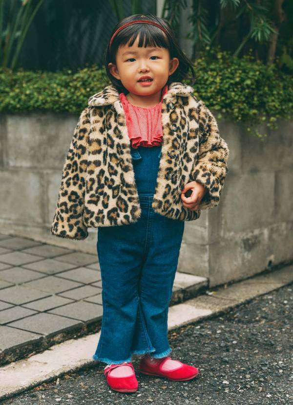 レースタイツ見せが今っぽい！ 冬のデニムスタイル新定番 | HugMug