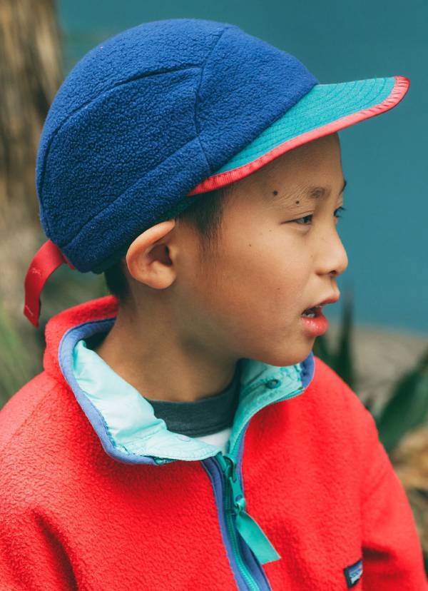 【パタゴニア】冬でもカラフル！ スポーティMIXな親子リンクコーデ | HugMug