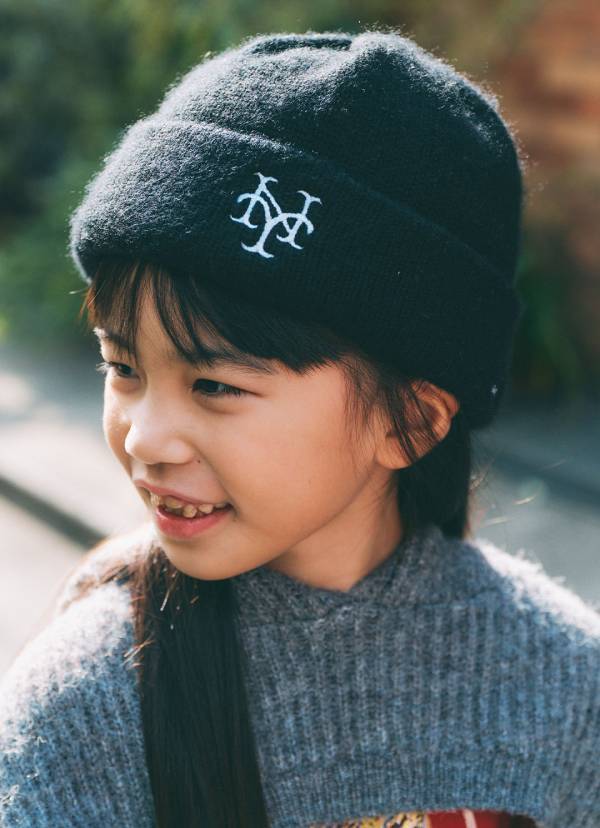 あったか暖色アウターで夫婦リンク♪ アウトドア×シティで即こなれ見え  | HugMug