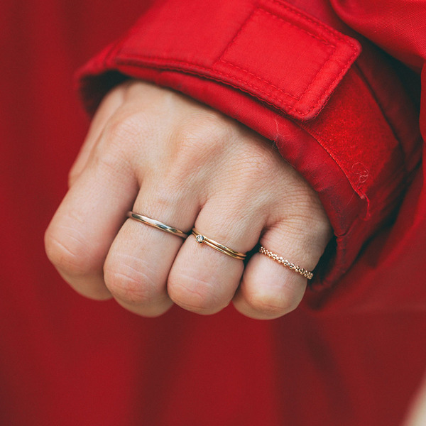 あったか暖色アウターで夫婦リンク♪ アウトドア×シティで即こなれ見え  | HugMug