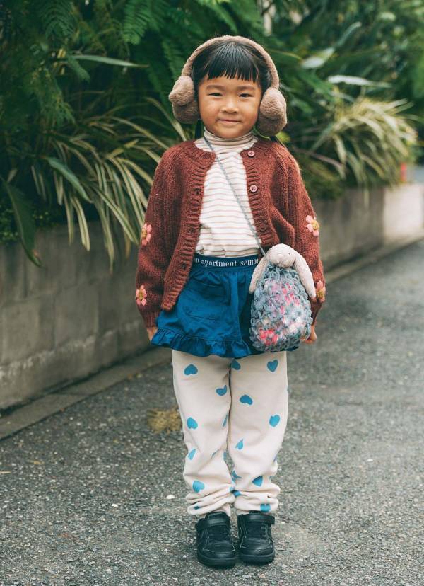 おしゃれファミリーのプチプラMIX術！ ママのニットアレンジテクも必見 | HugMug